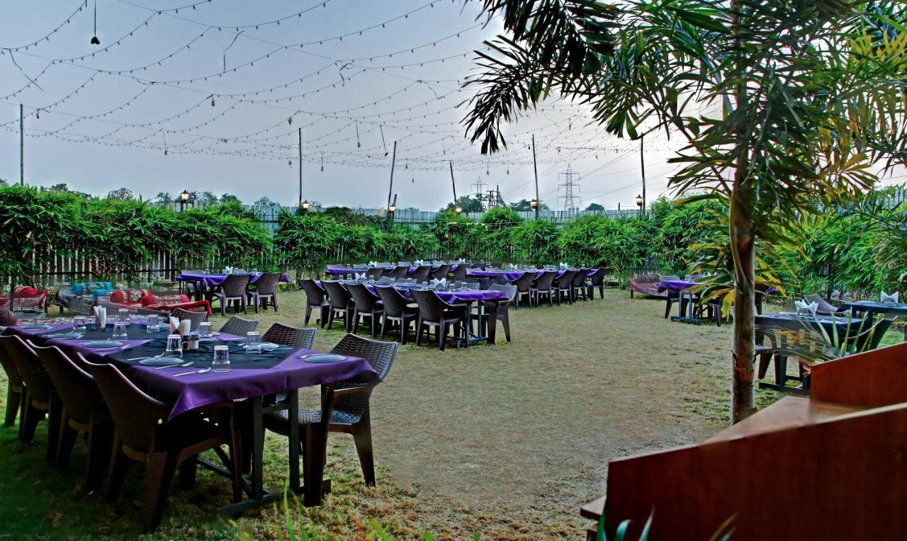 Treebo Trend Hotel Wildernest Zoological Park Nagpur Exterior foto